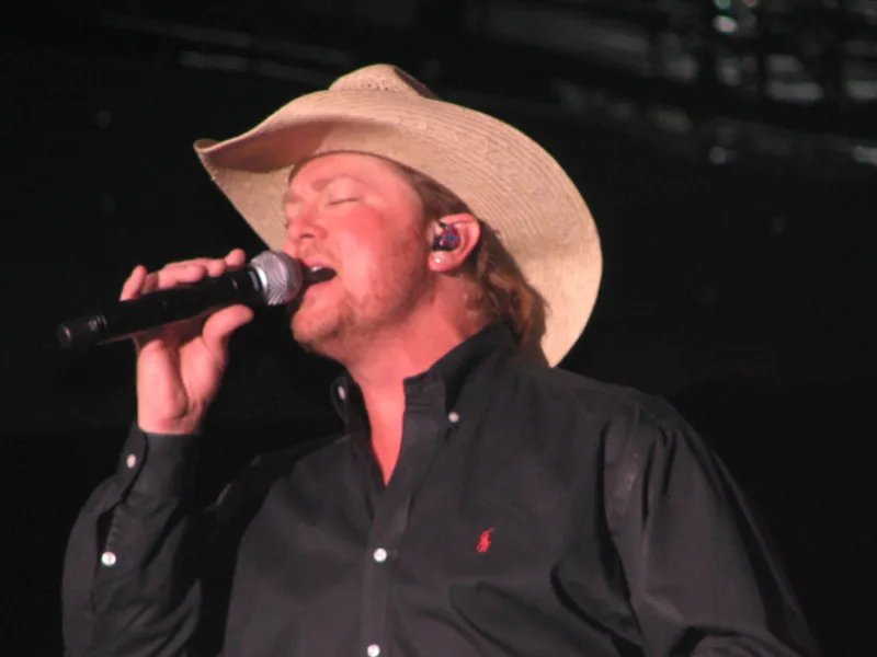 Tracy Lawrence