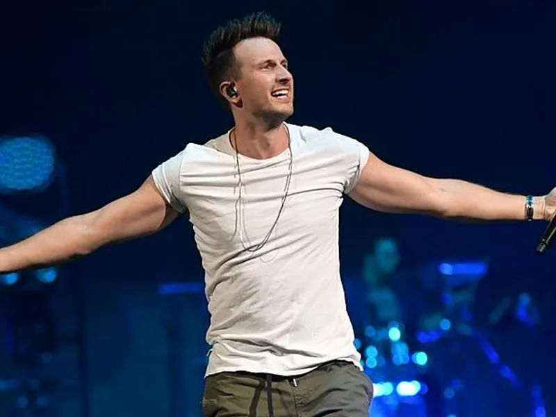 Russell Dickerson